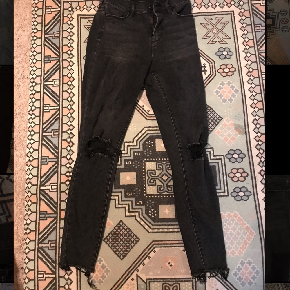 Black ripped high waisted pacsun jeans